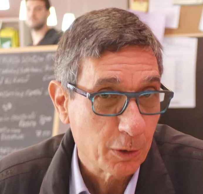 «Officine ok, ora più posti auto»