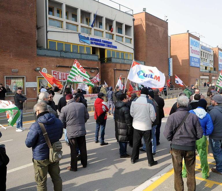 Aferpi, concessioni verso una proroga di altri tre mesi