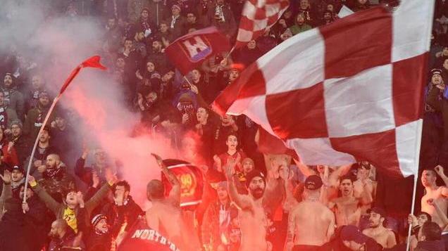 Il Livorno al comando con +10