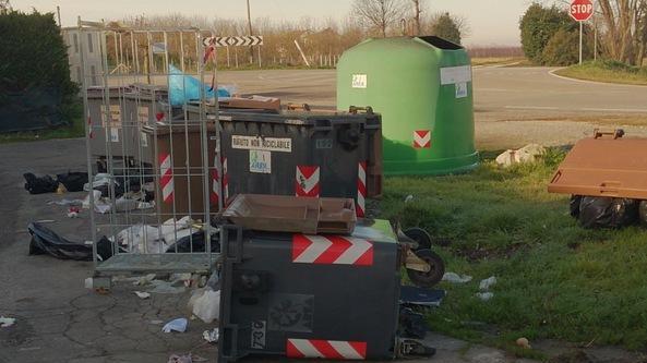 atto vandalico