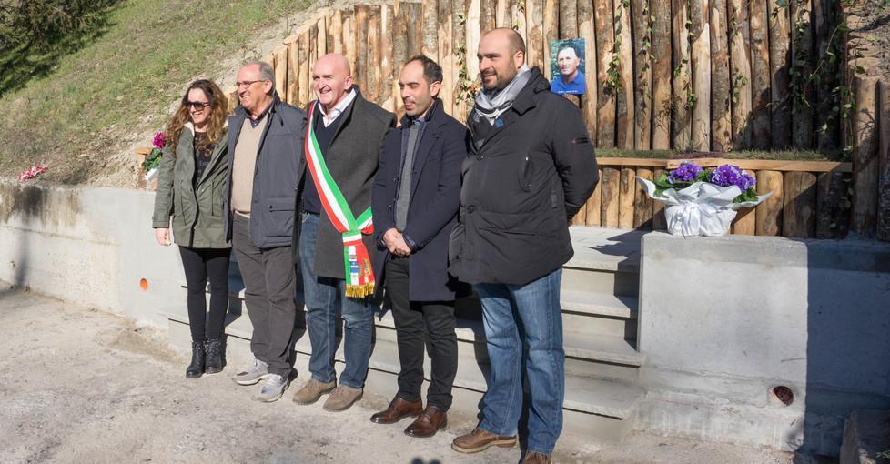 Inaugurata a Cortogno la piazzetta dedicata a Camorani