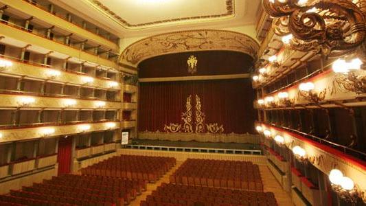 Franco, l'avvocato massese che gettò la toga per cantare nell’opera lirica