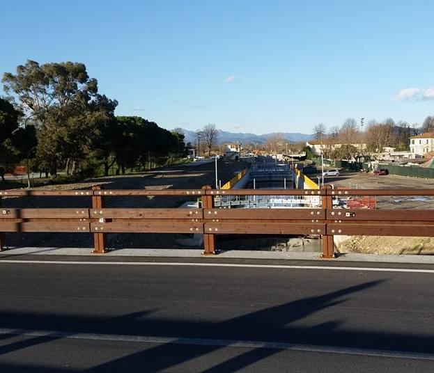 Prove generali per il ponte girevole sul canale Incile 