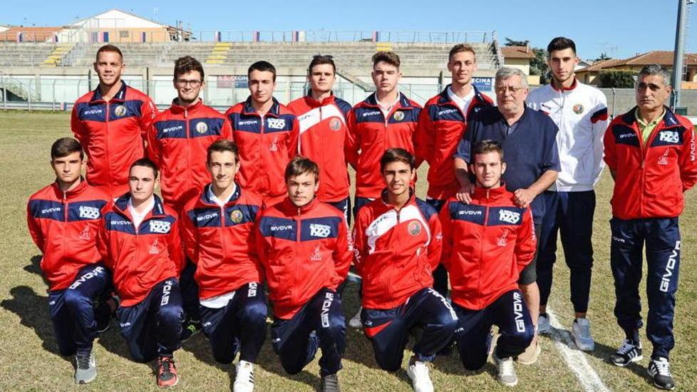 Il bomber scatenato, Ticli risponde e dagli spalti piovono applausi