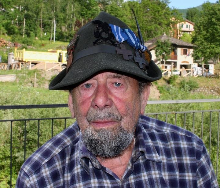 L’addio di Fiumalbo all’alpino “Paolone”, eroe tuttofare