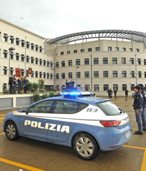 Un’operazione che ha portato a 13 arresti