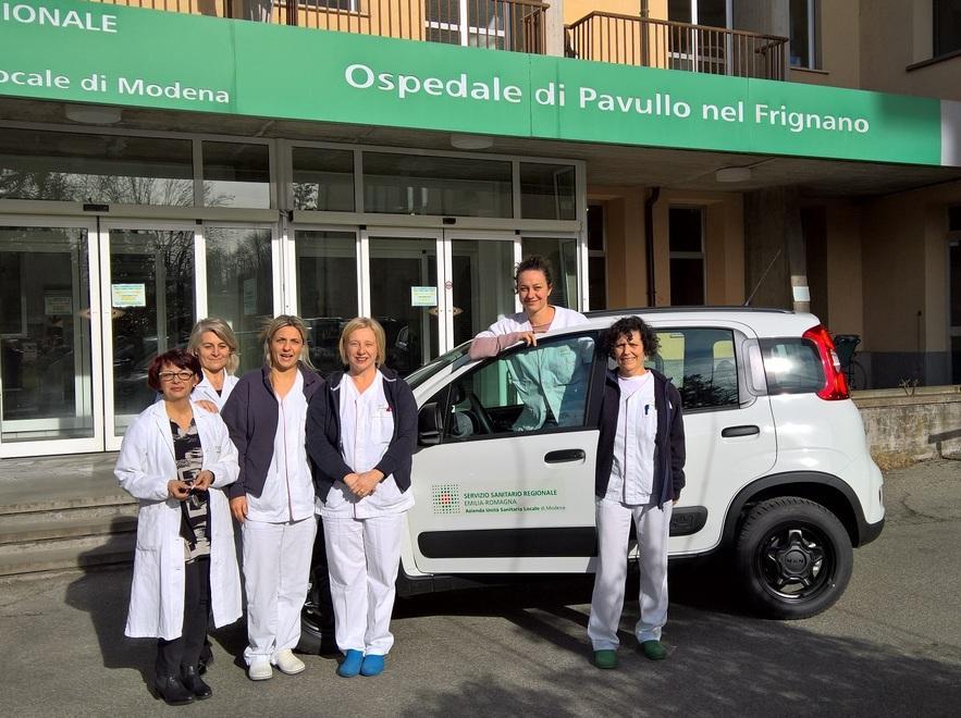 Consegnata l’auto per le visite alle mamme 