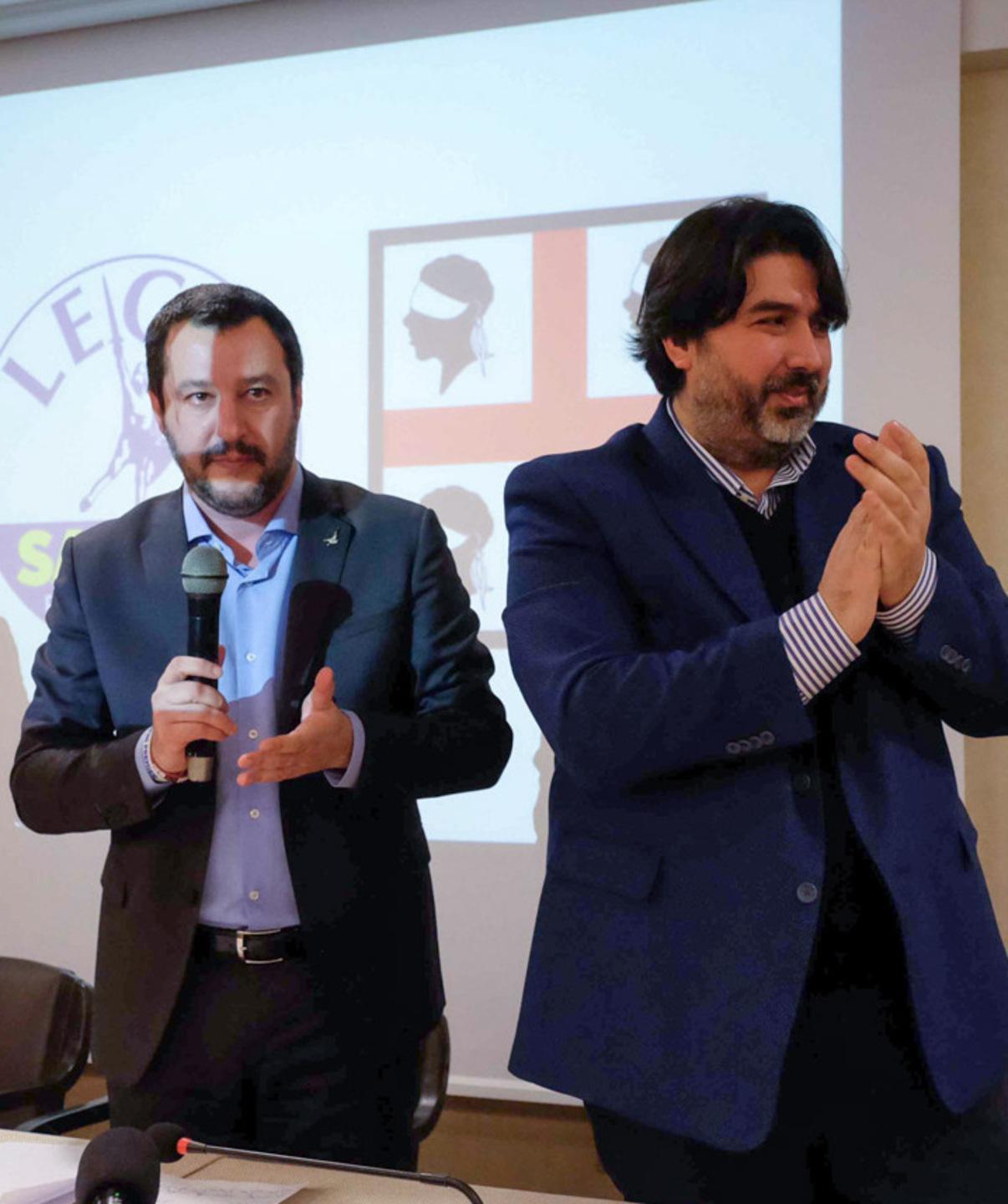 Salvini in versione sardista «Vi riporto in Parlamento» 