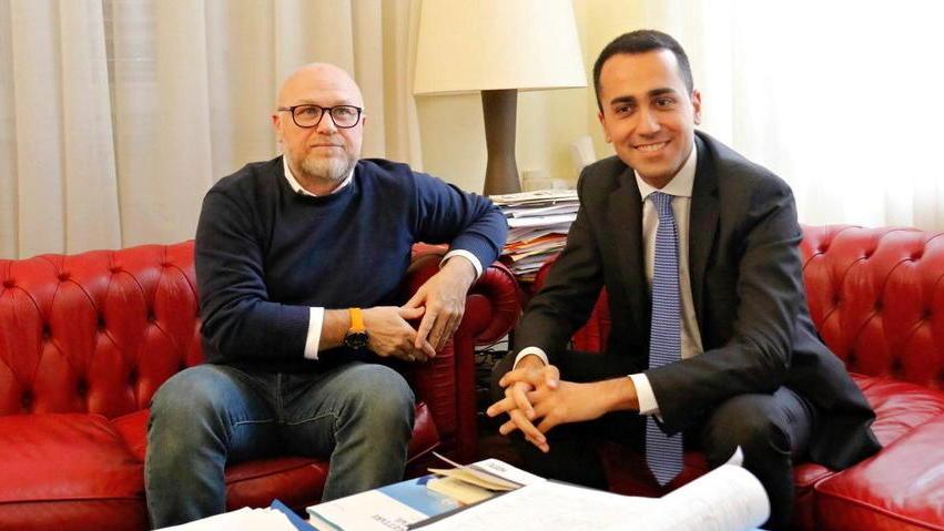 «Riaprire i bacini. A Livorno serve il lavoro»