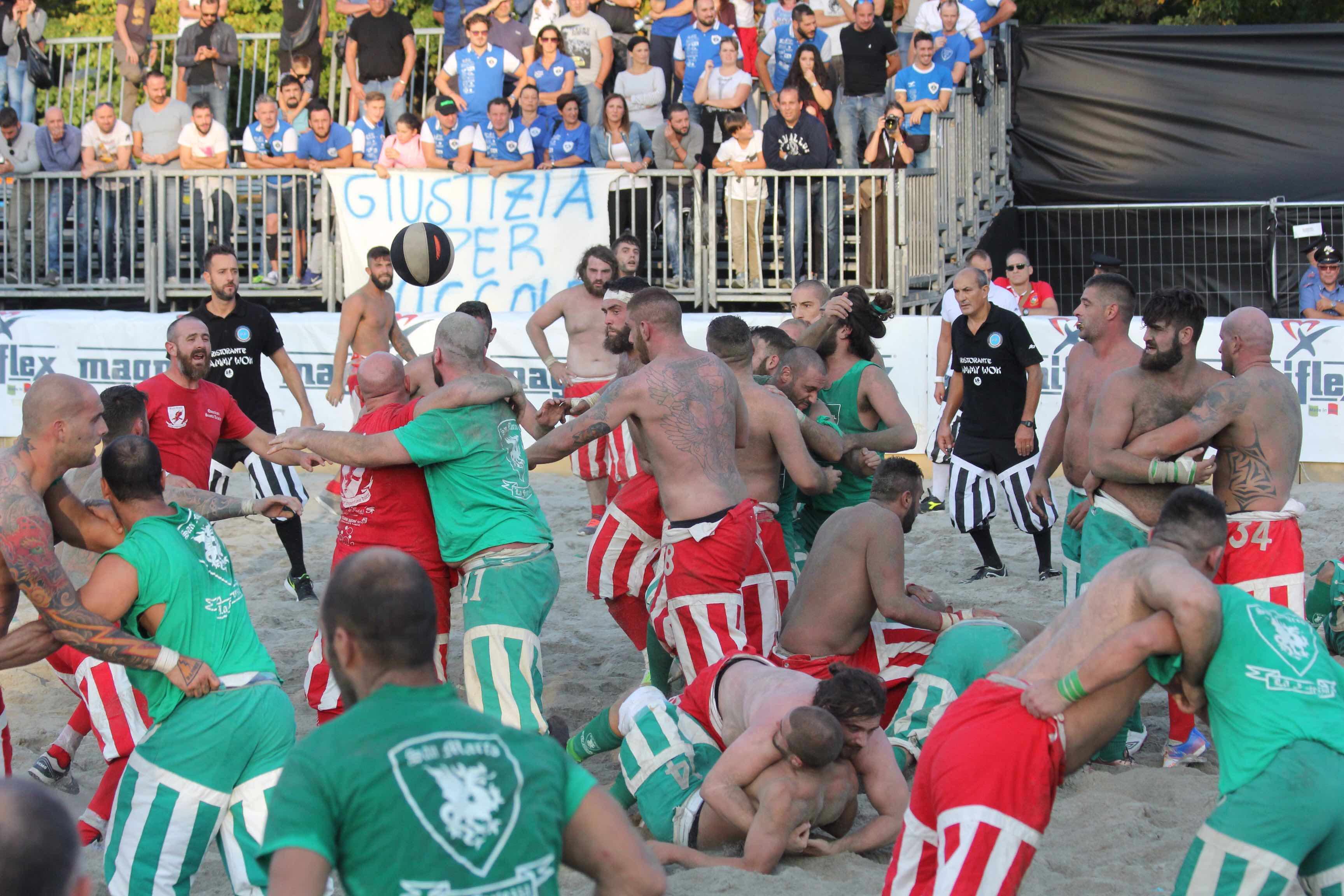 Una partita della Palla Grossa