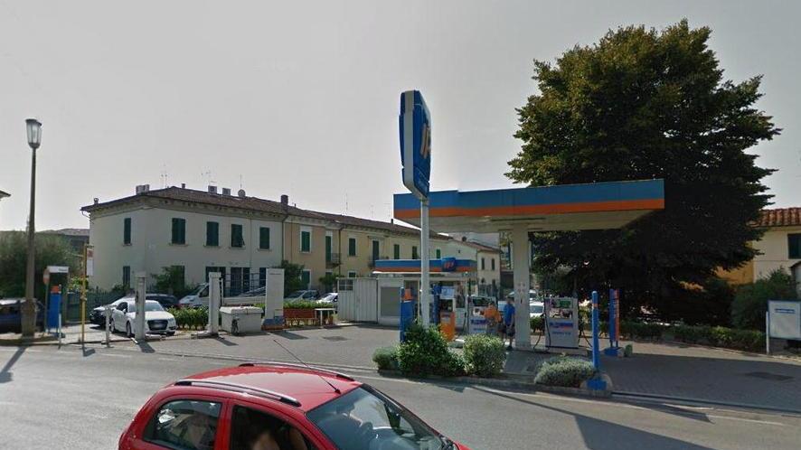 Rapinato con un trincetto puntato alla gola