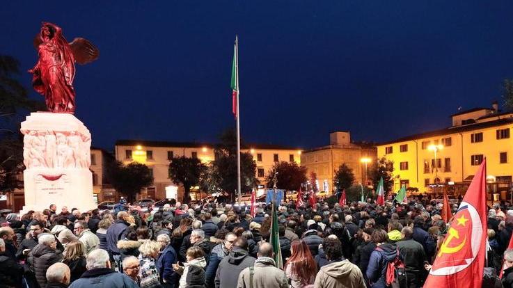 Manifestazione per dire no al fascismo e al razzismo