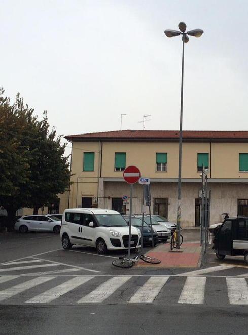 Lite tra due ubriachi ferito a una mano un uomo di 56 anni 