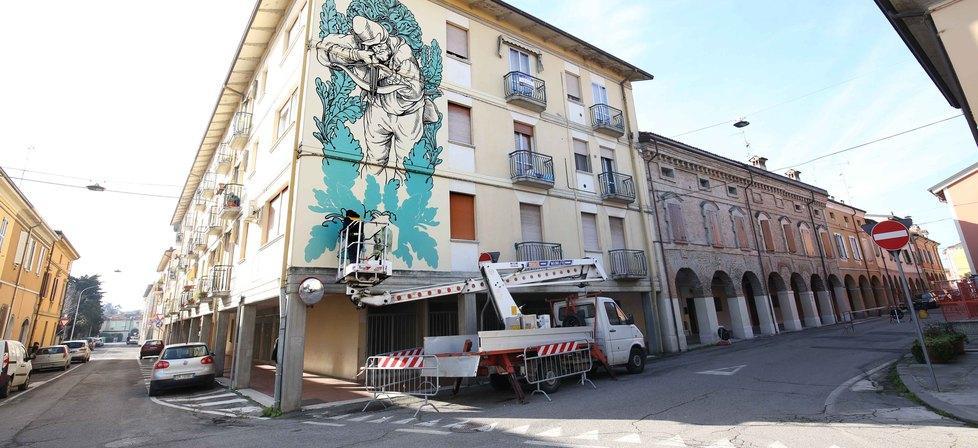Il disegno di Lelio Orsi diventa un gigantesco murale