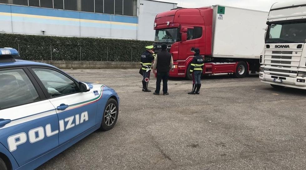 Sei mezzi pesanti senza assicurazione sequestrati in 48 ore