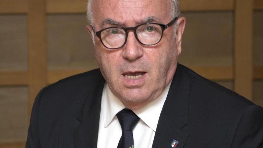 Diritti tv, si tratta