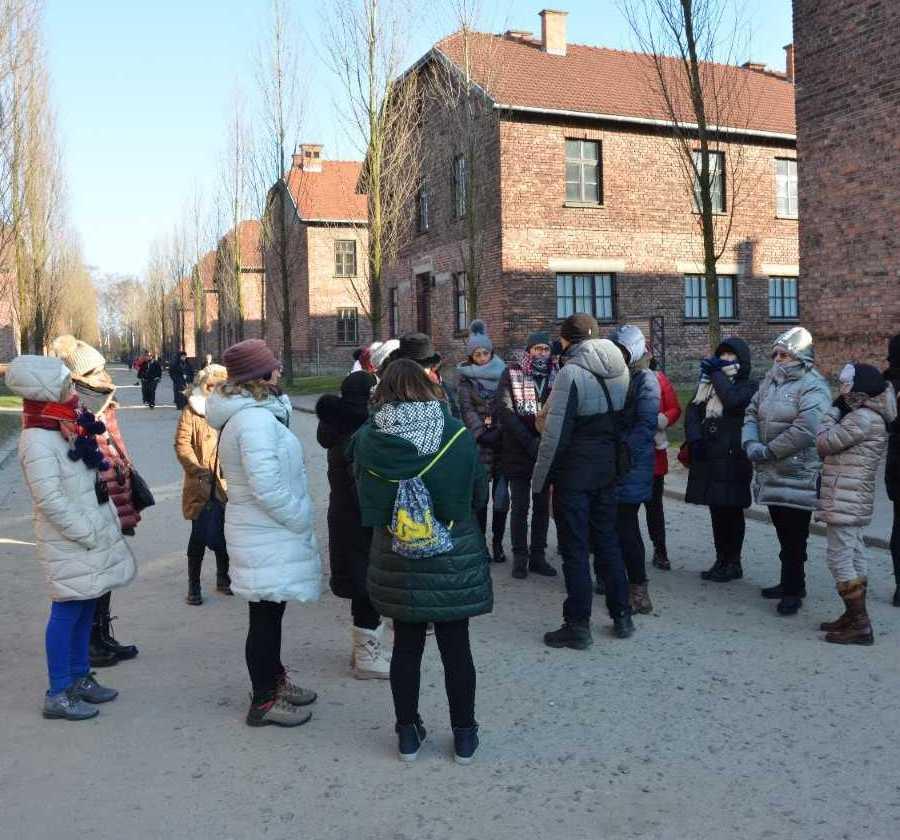 L’Elenora d’Arborea ricorda Auschwitz