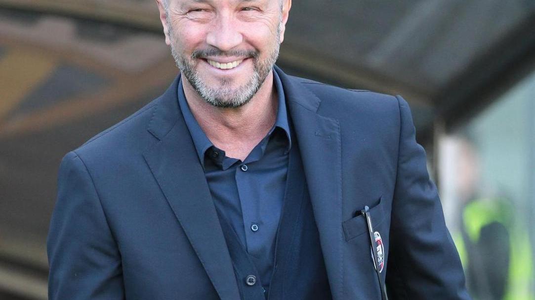 C’è anche Marco Sau nel Cagliari che sfida il Crotone di Zenga