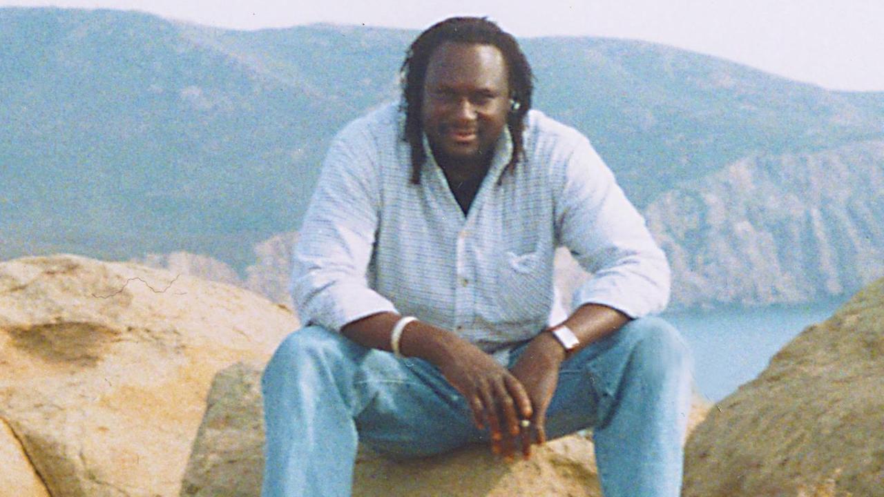 Morì un anno fa nella sua casa questa sera il ricordo di Isacco