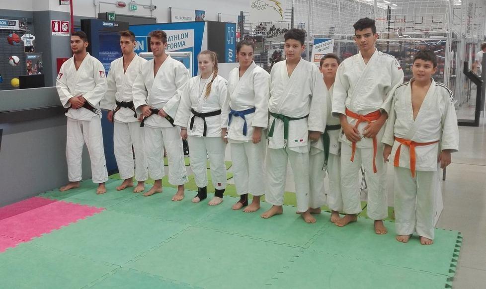 Judo Csen, Mihaela Turcanu oro ai nazionali