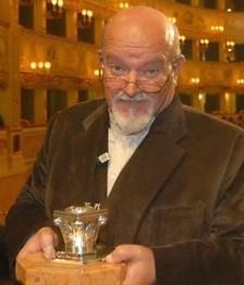 Premio Campiello con “La vedova scalza”