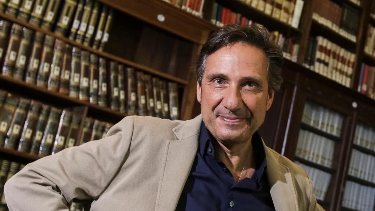 «Tocat a torrare a iscrìere s’istòria de s’antighidade»