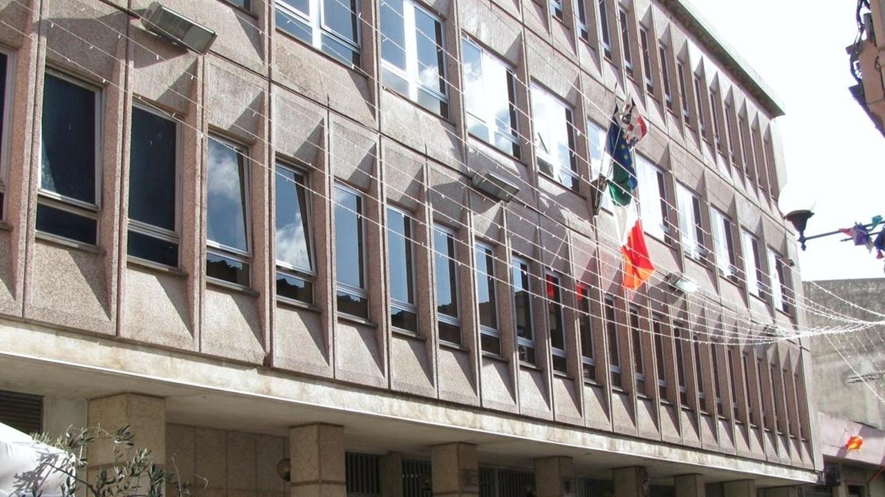 Il sindaco a Mattarella: lo Stato ci venga incontro