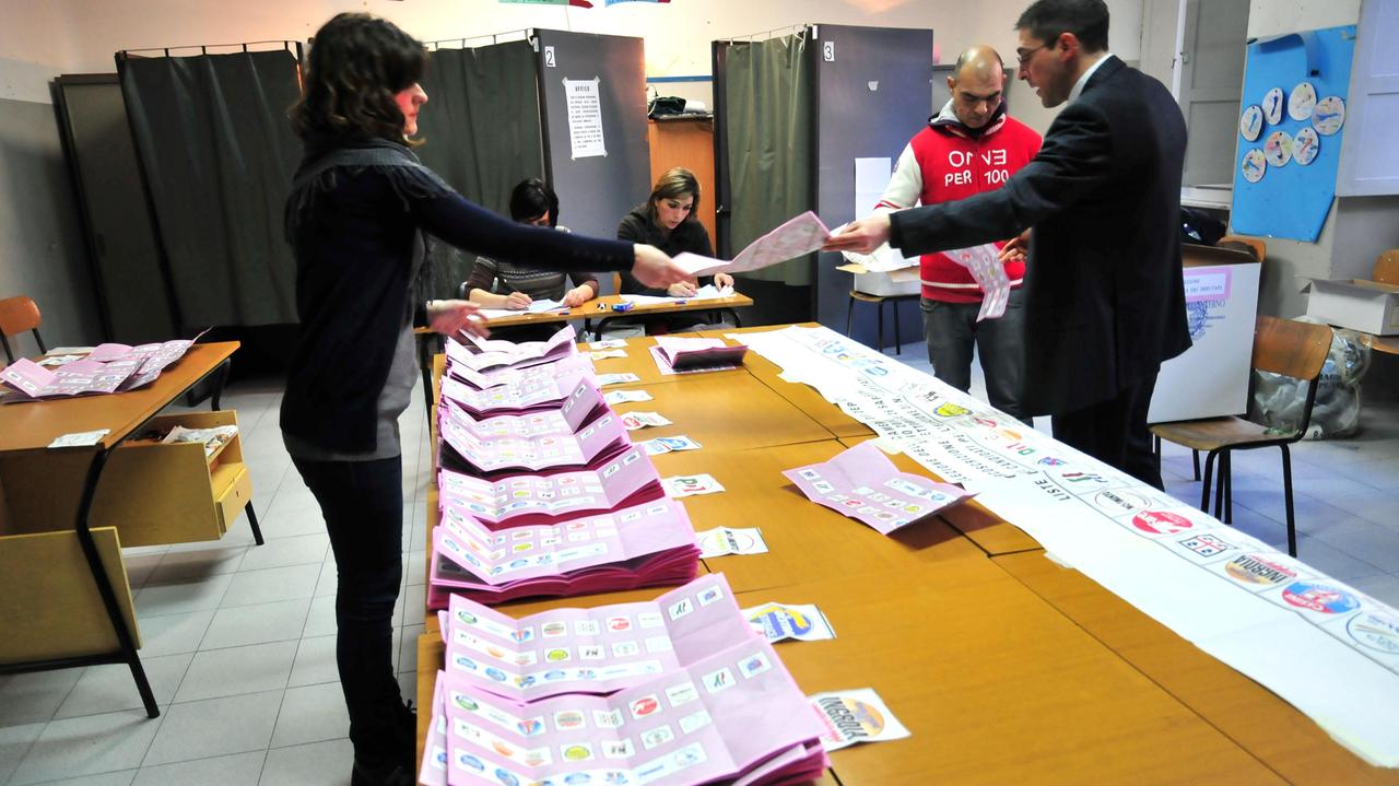 La Sardegna va alle urne, ecco i nomi dei 300 candidati nell'isola