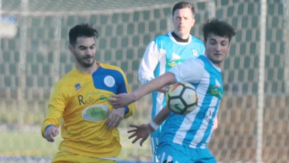 La decide bomber Calaiò: il Pavullo cade con la Flos