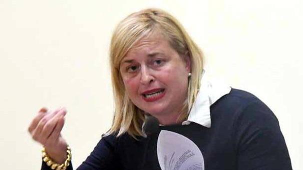«Da Silvia Magnani accuse imbarazzanti» Il Pd al contrattacco