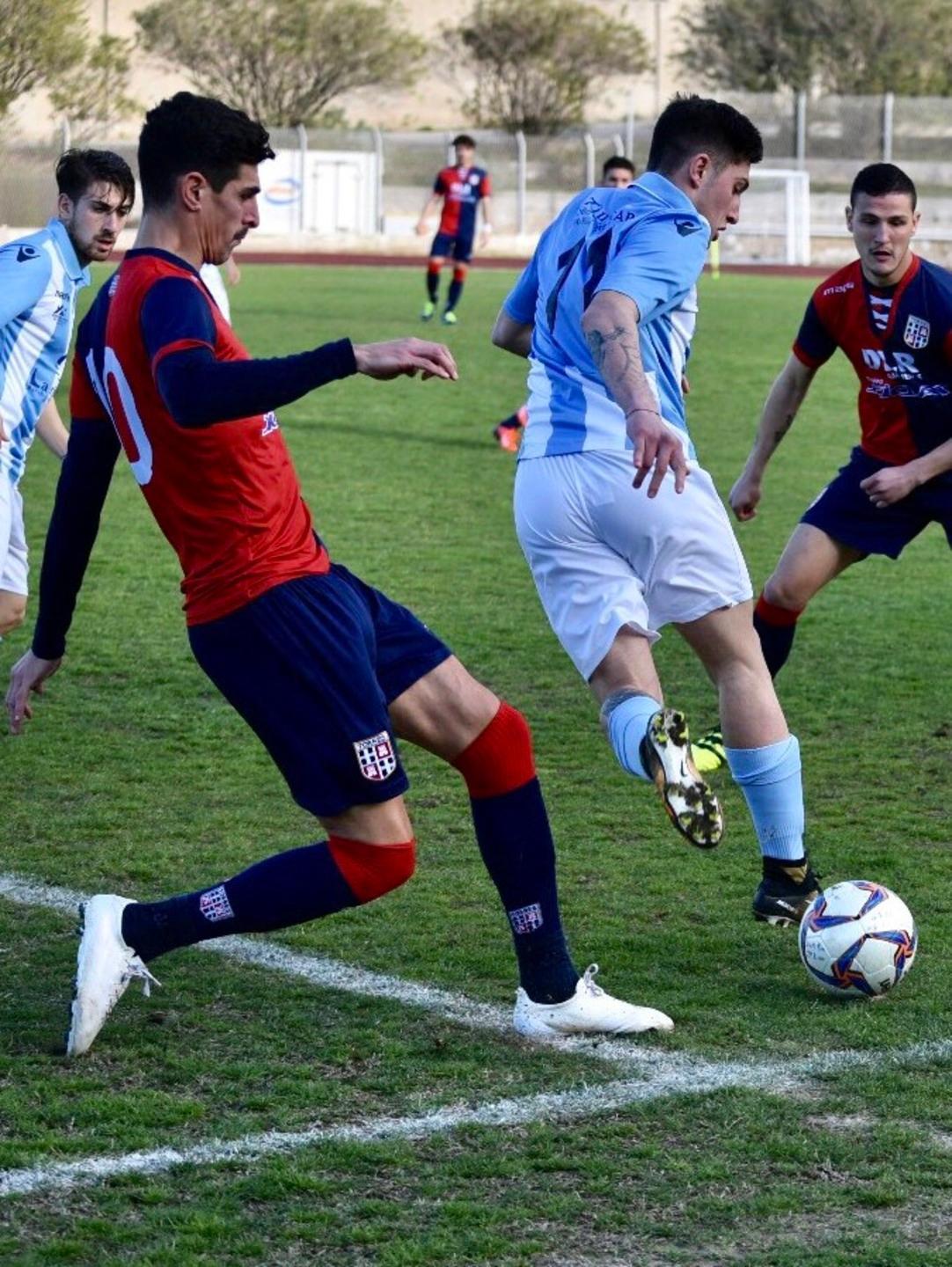 Domenica rossoblù: la Torres è nei playoff 