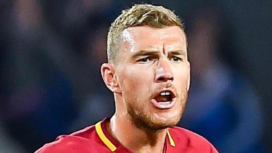 Fumata nera per Dzeko al Chelsea