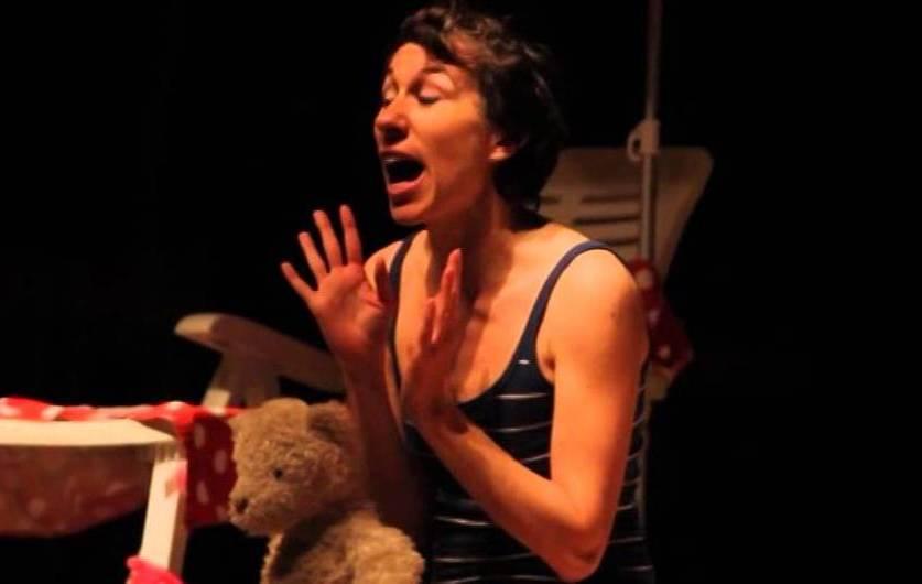 Delitti nascosti in una città sotto le bombe 