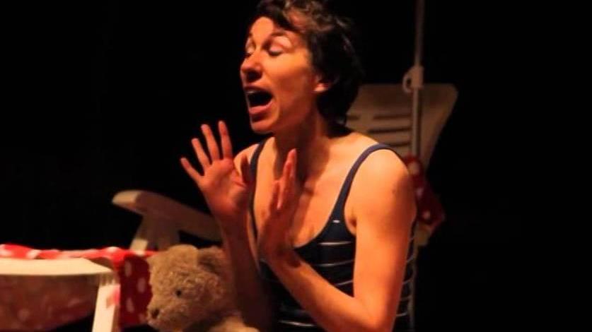 Delitti nascosti in una città sotto le bombe