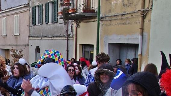 Osilo si prepara al Carnevale e detta le regole per i carri