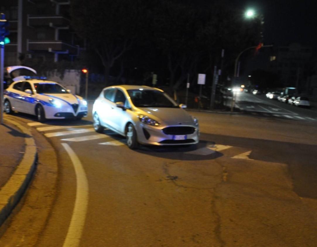 L'auto che ha investito il pedone  (foto Rosas)