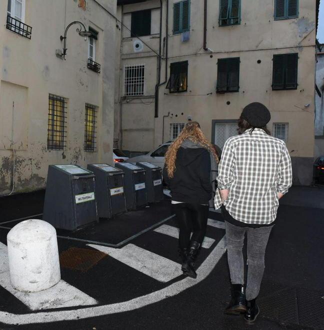 «Tanti sacchetti fuori dalle isole»