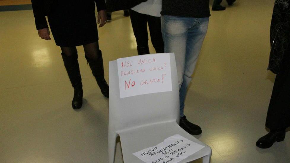 Assemblea pubblica sui disagi della sanità