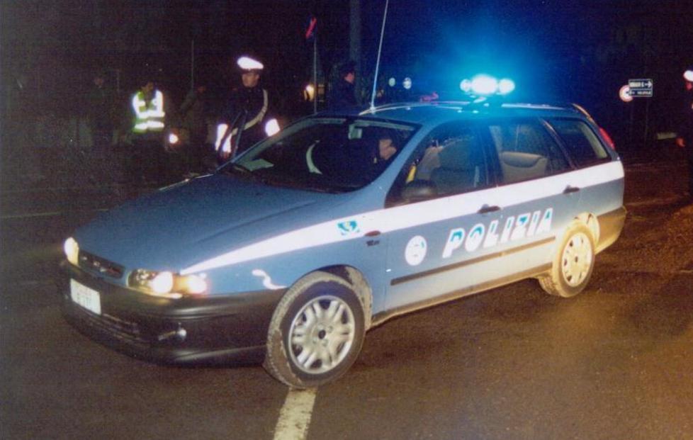 Cocaina e marijuana dentro l’auto 