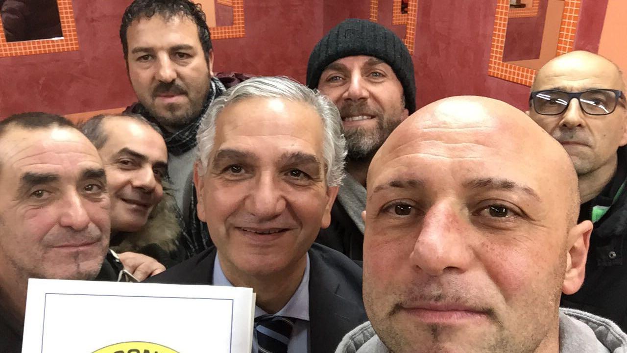 Nella foto Giovanni Mosca, Andrea Manfredini, Nicolino Bonacci, Riccardo Lucarini, Carmine Chiacchio, Massimo Panza e Rosario Mangione