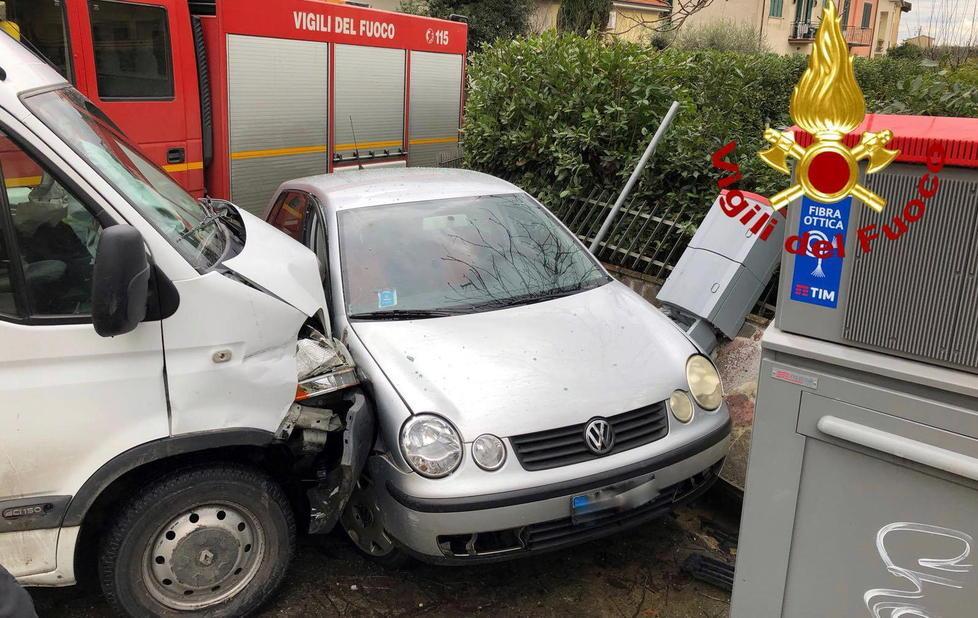 Carambola tra auto a Masiano 