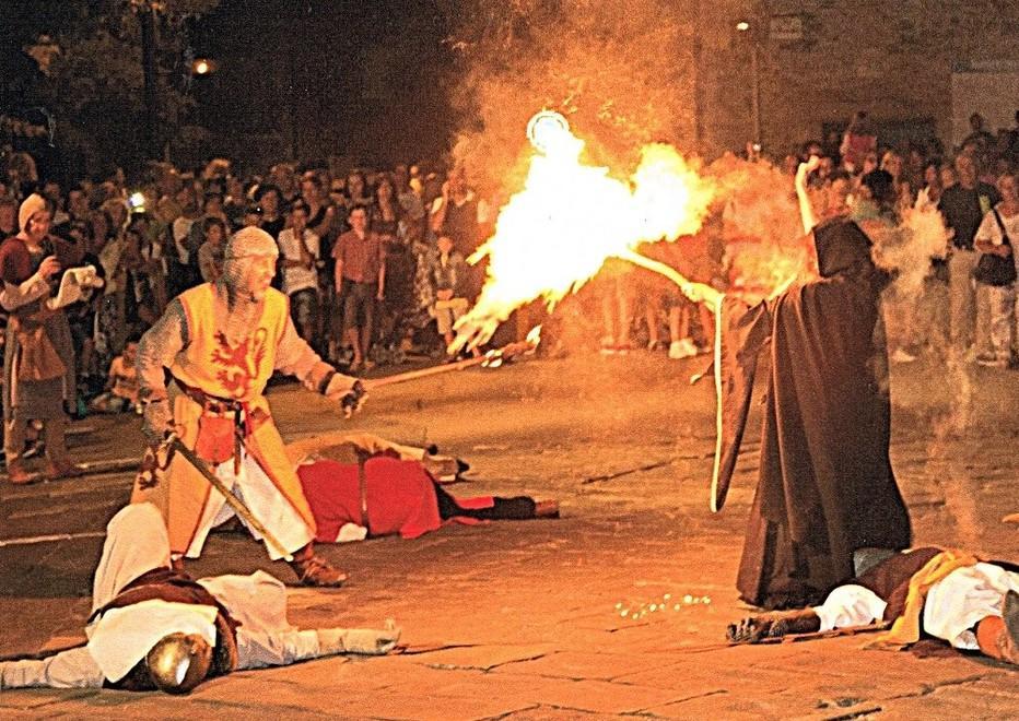 Cavalieri di Suvereto “per Ildebrandino” attori nelle fiction 
