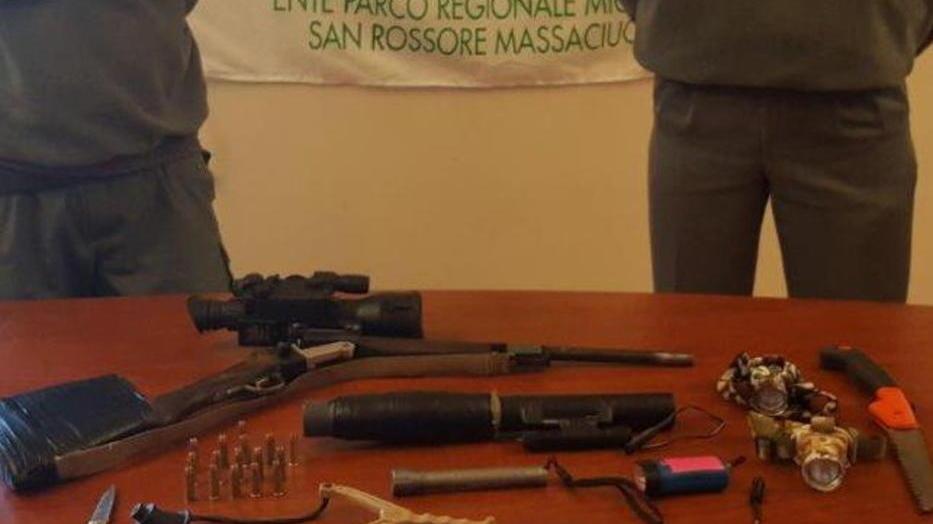 Accampati a San Rossore a caccia di cinghiali, bracconieri in trappola