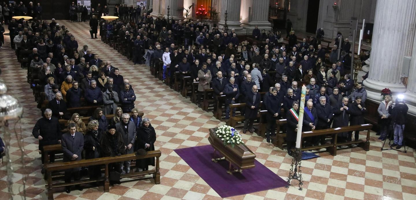 A Brescia i funerali di Vicini, in chiesa tutti suoi ex ragazzi