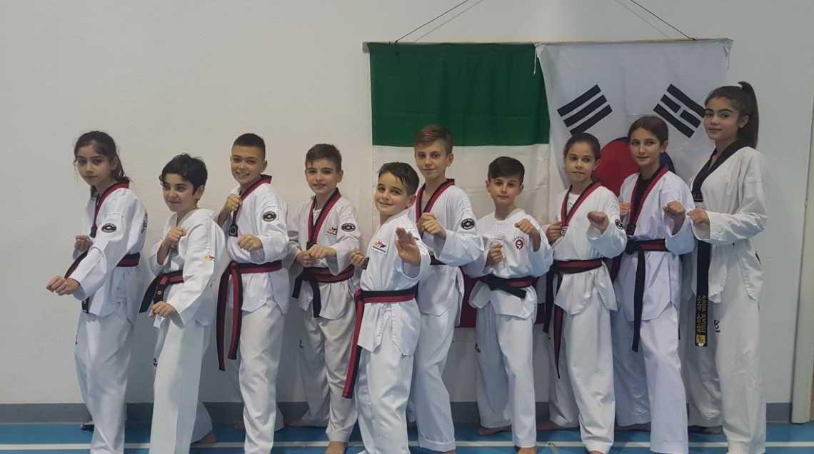 Dieci nuove cinture nere per il Centro taekwondo Olbia