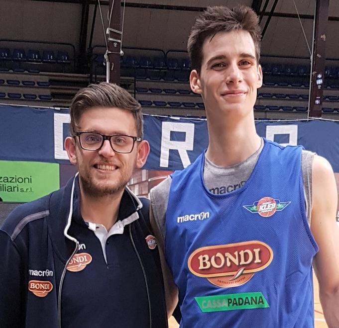 Il coach usa il latino per dire alla Bondi qual è la sua strada 