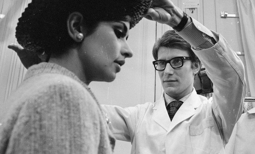 Yves Saint Laurent: 60 anni fa la sfilata che cambiò la moda 