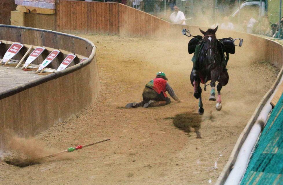 «Dopo il primo incidente dovevano fermare la Giostra» 