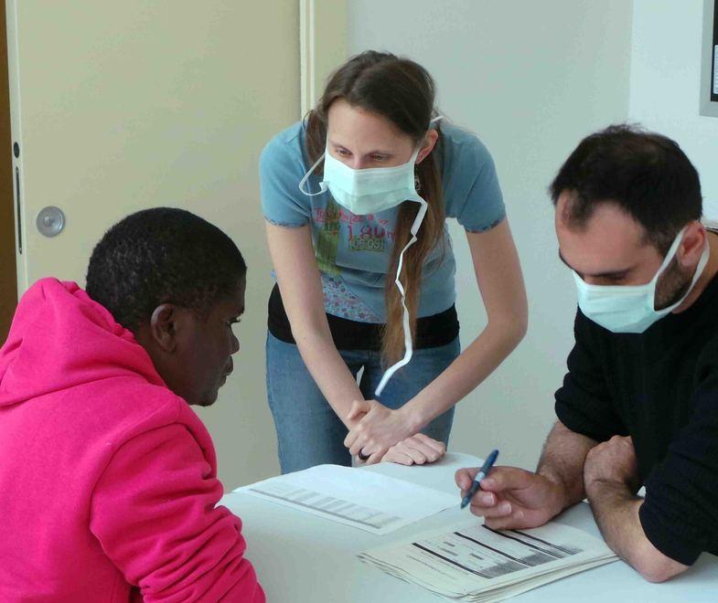 Spese sanitarie degli irregolari «I soldi statali non bastano»