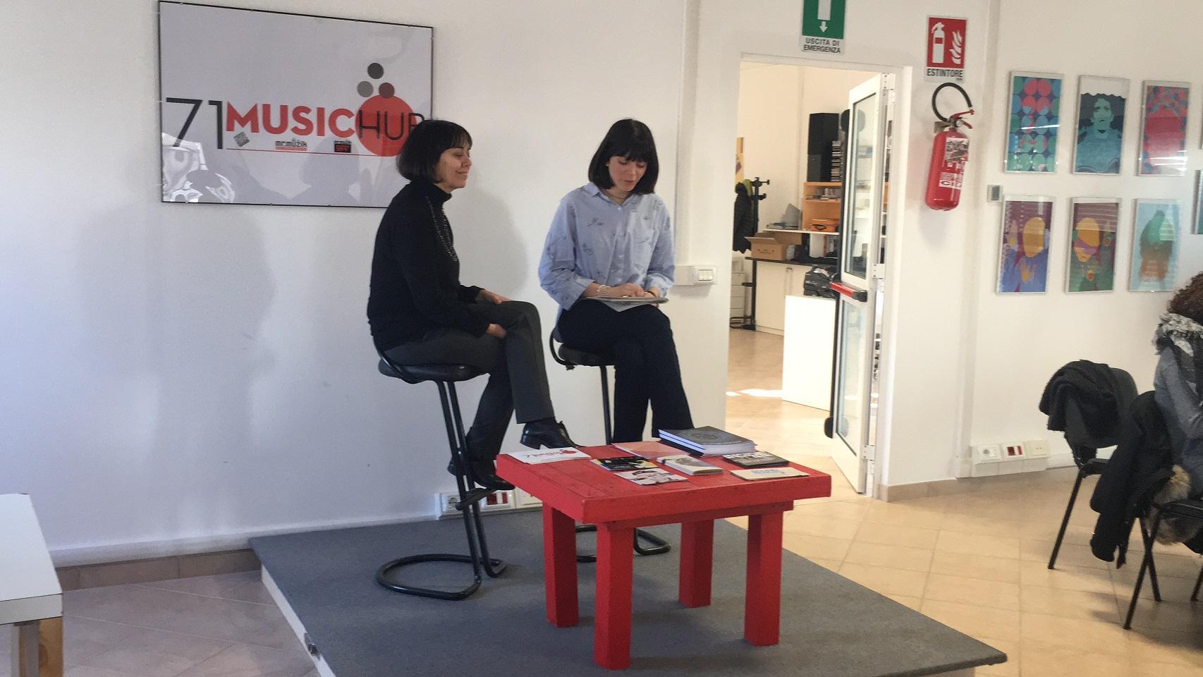 Un momento dell'intervista a Francesca Garagnani